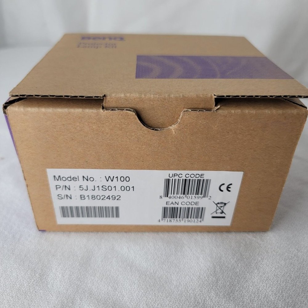 BENQ W100 Original inside lamp  Replaces 5J.J1S01.001
